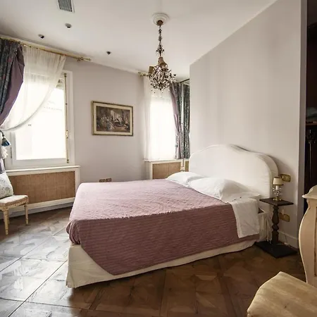 Apartment Residenza Colombina Venice